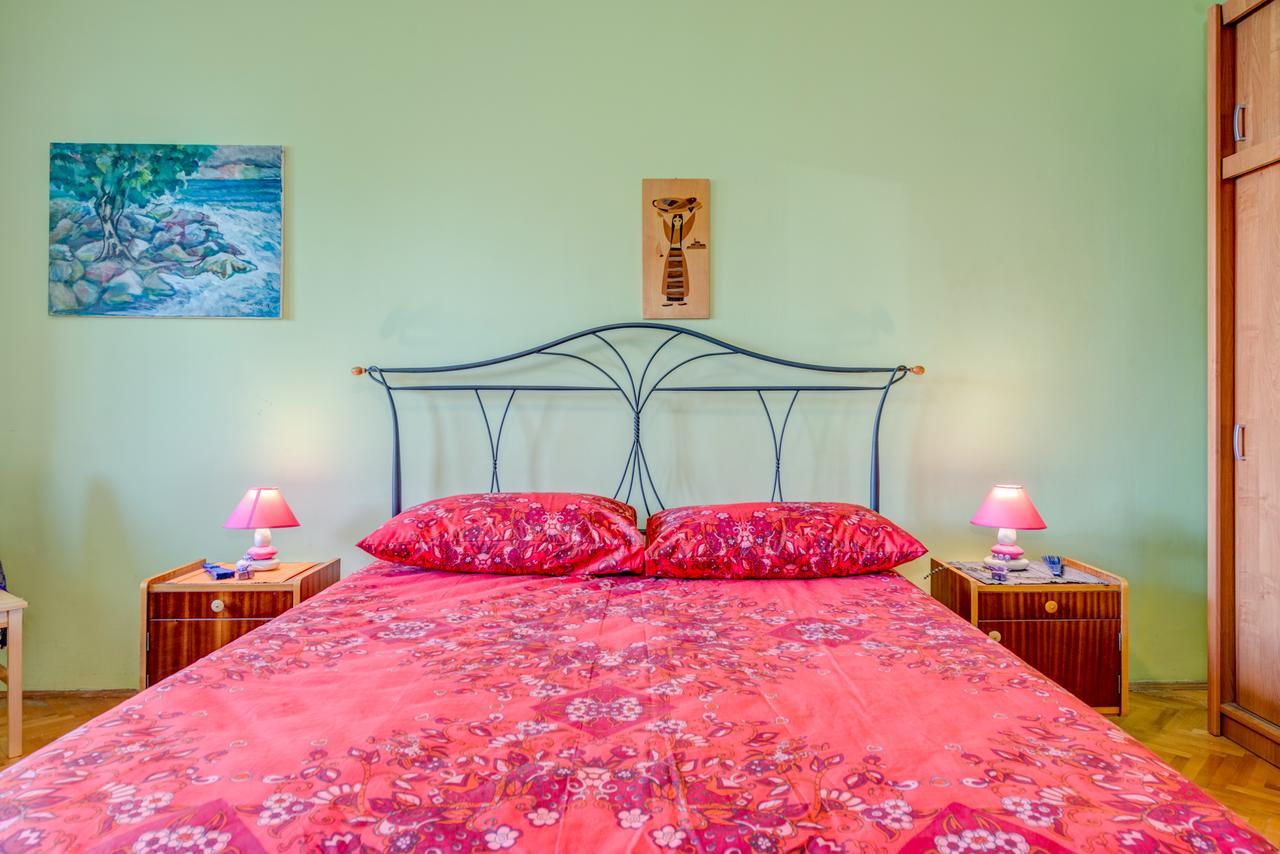 A Quiet Apartment With Balcony In Σπλιτ Εξωτερικό φωτογραφία